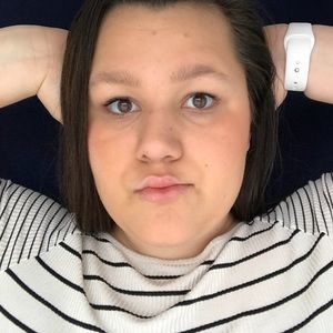 Meet your Posher, Emilee